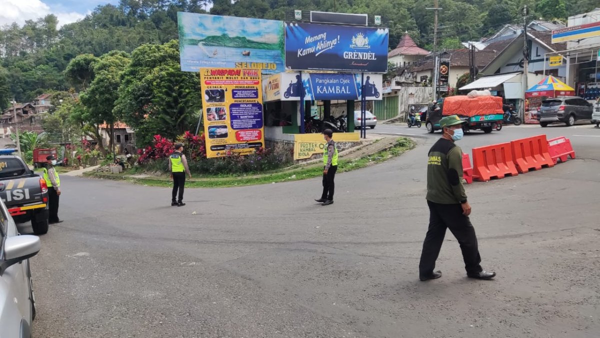 Polres Batu Batasi Lalu Lintas Hewan Ternak, Cegah Wabah PMK