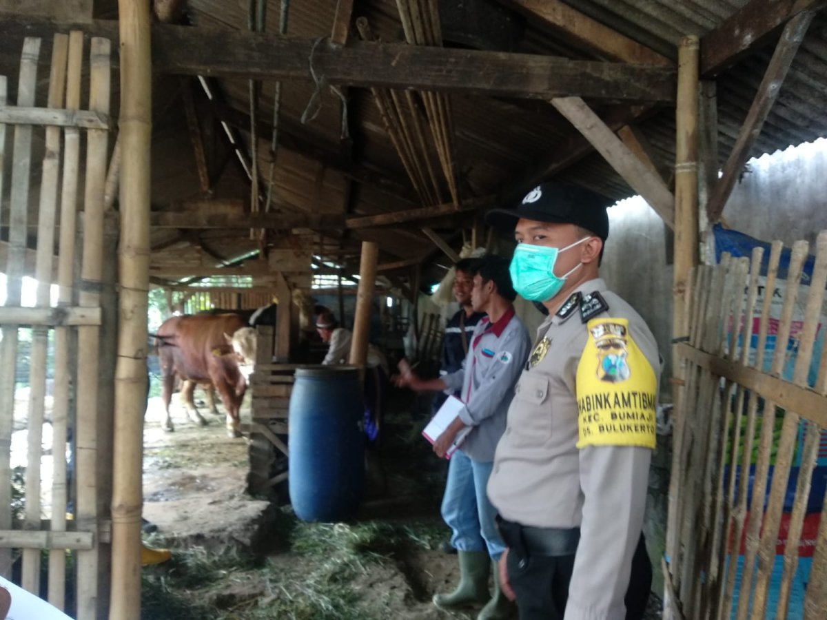 Tim Vaksinator Intensifkan Vaksin Tahap Ke 2 di Desa Bulukerto