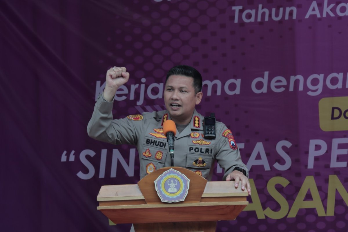 Hadiri Penerimaan MABA di Universitas Thribhuana Tunggadewi, Kombes Pol Buher Gelorakan Penguatan Ideologi Pancasila dan Karakter Kebangsaan