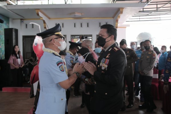 Kombes Pol Buher, Hadiri Pisah Sambut Kalapas Kelas l Malang