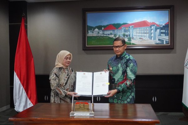 Pemkot Batu Terima Penyerahan PSU dari 2 Pengembang Perumahan, Pj. Wali Kota Batu Aries: Kami Akan Mengelola dan Merawat Demi Kepentingan masyarakat