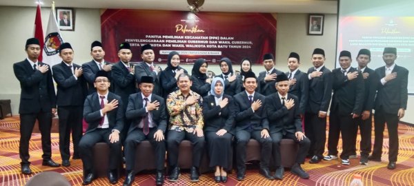 KPU Kota Batu Resmi Lantik 15 Anggota PPK di Tiga Kecamatan, Jelang Pilkada 2024