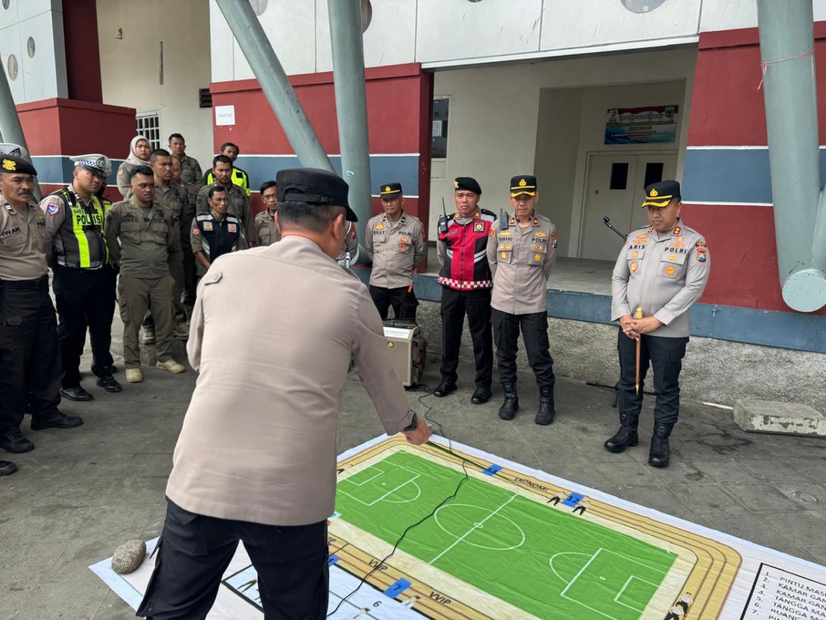 Kapolres Batu AKBP Aris Gelar Tactical Floor Game, Matangkan Pengamanan Liga 4
