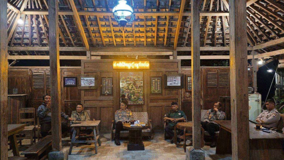 Ciptakan Kondusifitas, Kapolres Batu AKBP Oskar Ngopi Bareng Perguruan Pencak Silat