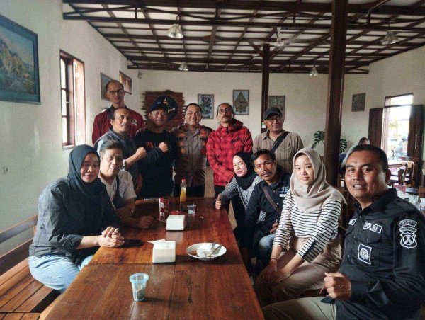 Jalin Sinergitas, Kapolres Batu AKBP Andi Gelar Silaturahmi dan Ajak Makan Bersama Pokja Jurnalis Polres Batu