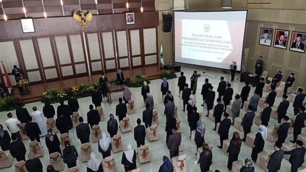Tindak Lanjuti Open Biding, Dewanti Lantik 107 Pejabat Pemkot Batu