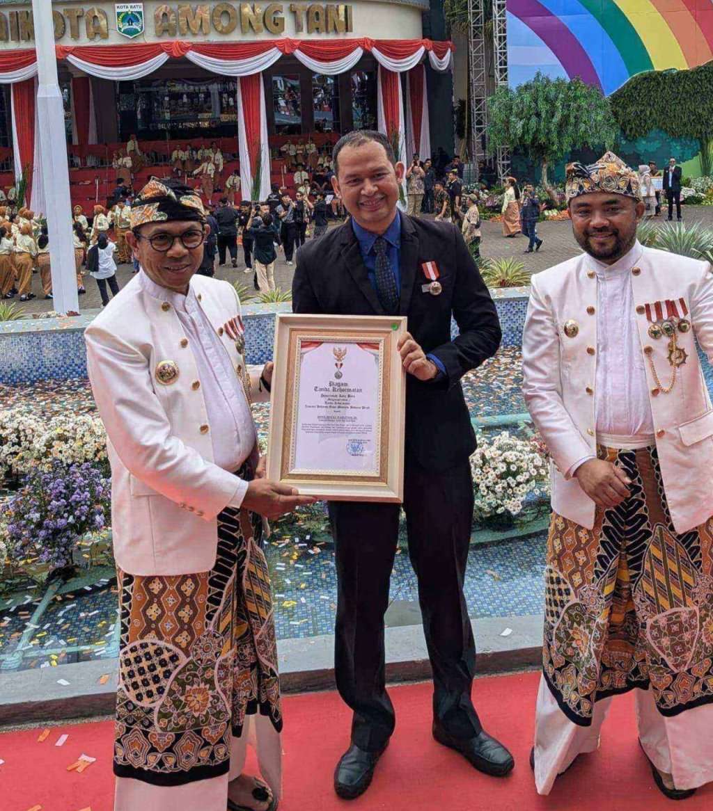 ASTON Inn Batu Berhasil Raih Tanda Kehormatan Lencana Hakaryo Guno Mamayu Bawono Perak, dari Pemkot Batu