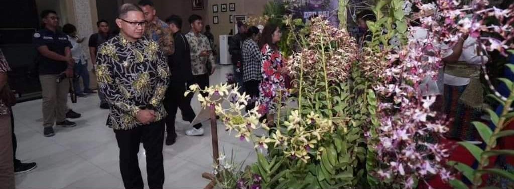 Pj. Wali Kota Batu Dr. Aries Agung Paewai Resmi Buka Batu Shinning Orchids Week 2023