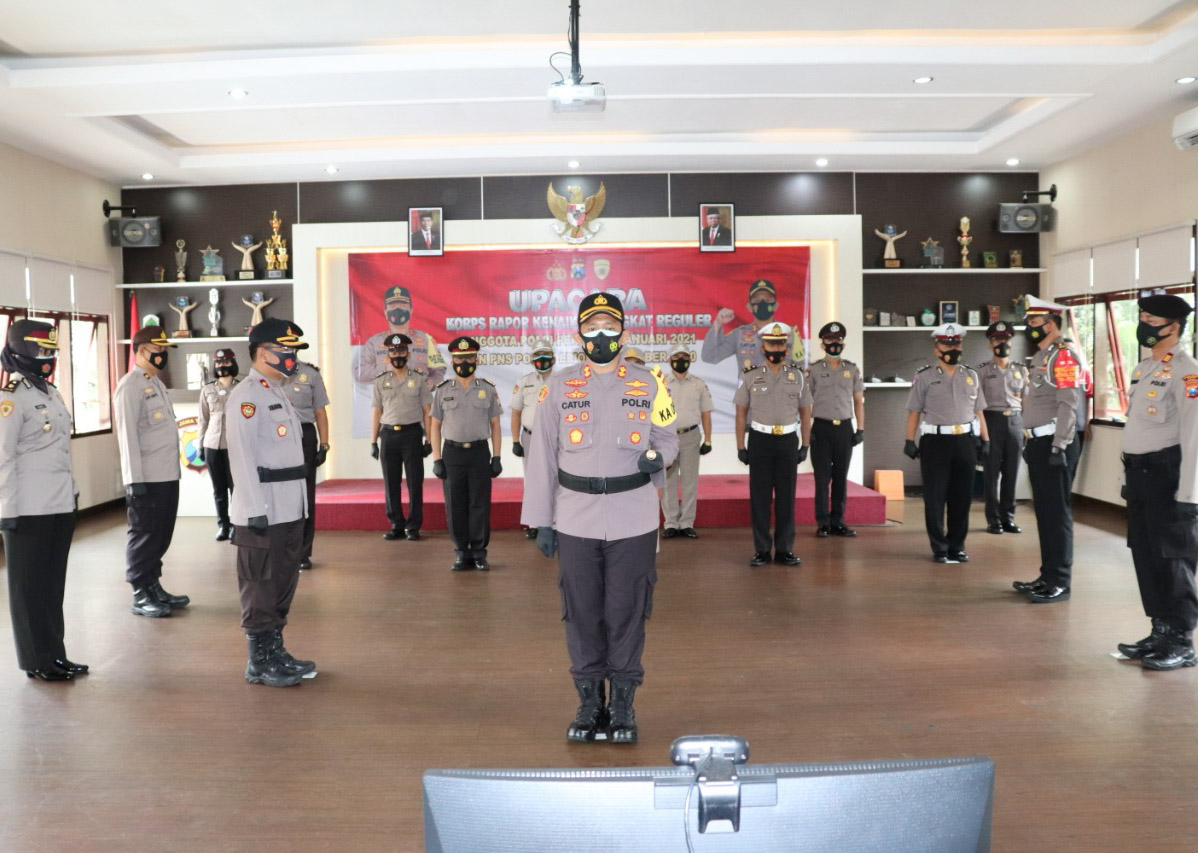 Kapolres Batu, Hadiri Upacara Korps Rapor Kenaikan Pangkat Secara Virtual
