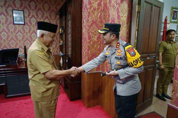 Kapolres Batu AKBP Andi Bersama PJU Kunjungi Pendopo Kabupaten Malang