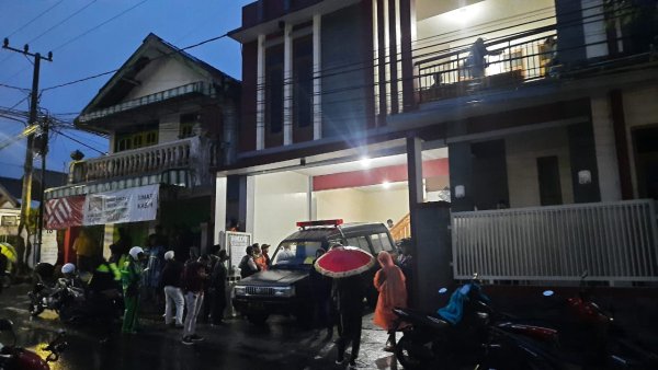 Pembunuhan Dugaan Wanita Tuna Susila di Villa Songgoriti, Kapolres Batu AKBP Oskar: Motif Masih Didalami, Masih Pemeriksaan Reskrim