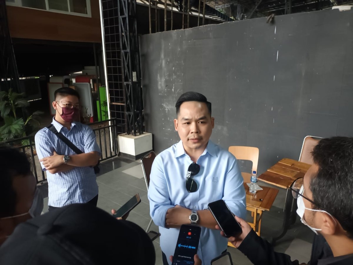 Tim Inafis Ditreskrimum Polda Jatim Olah TKP di SPI, Tim Kuasa Hukum JEP: Kami Terbuka Silahkan Saja