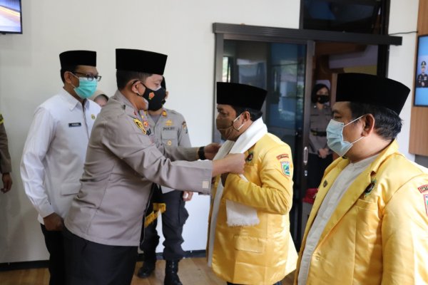 Kapolres Batu Kukuhkan 6 Orang Da’i Kamtibmas, Cegah Paham Radikalisme