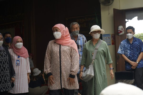 Gubernur Jatim Khofifah Kunjungi JTP Group, Manajemen: Suatu Kehormatan Bagi Kami