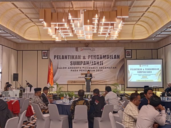 Sukseskan Pilkada 2024-2029 Bawaslu Kota Batu Lantik 9 Orang Anggota Panwascam, 30 Persen Perempuan