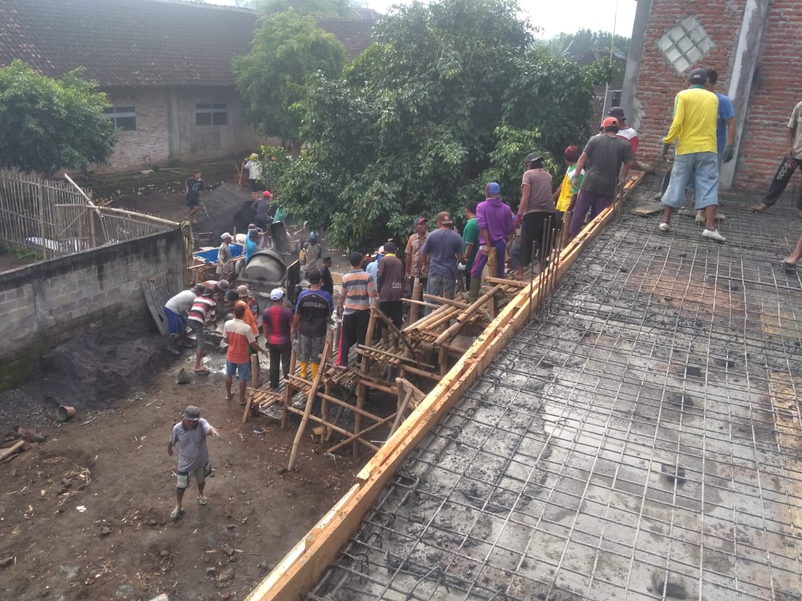 Bangun Kelas Baru, Kepsek MI Sunan Gunung Jati Kalipare Berharap Lancar
