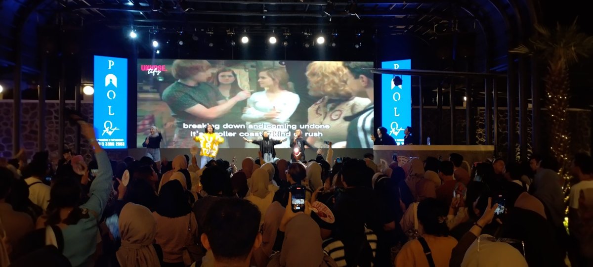 Hibur Pengunjung, Paolo Fest Suguhkan Karaoke Party Lagu Taylor Swift “Every Night With Us Is Like A Dream”