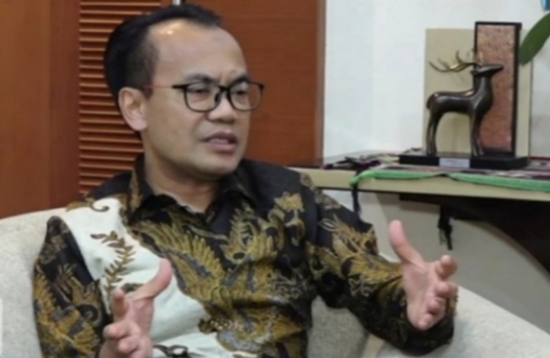Pemerintah Kebut Penyelesaian Aturan UU Ciptaker