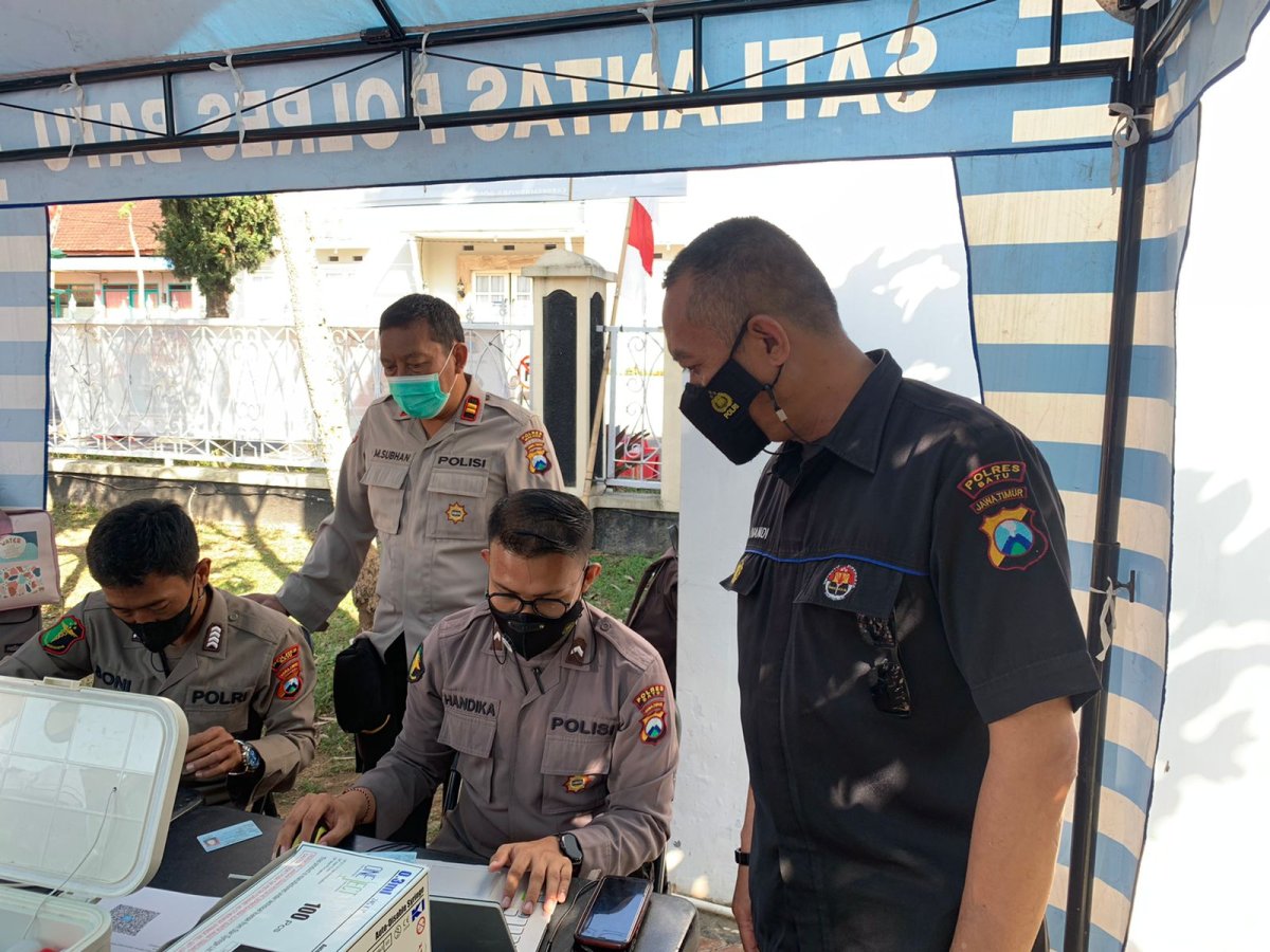 Bagi Masyarakat yang Belum Vaksin, Iptu Ivandi: Masuk Polres Batu Wajib Vaksin di “Gerai Vaksin Presisi”