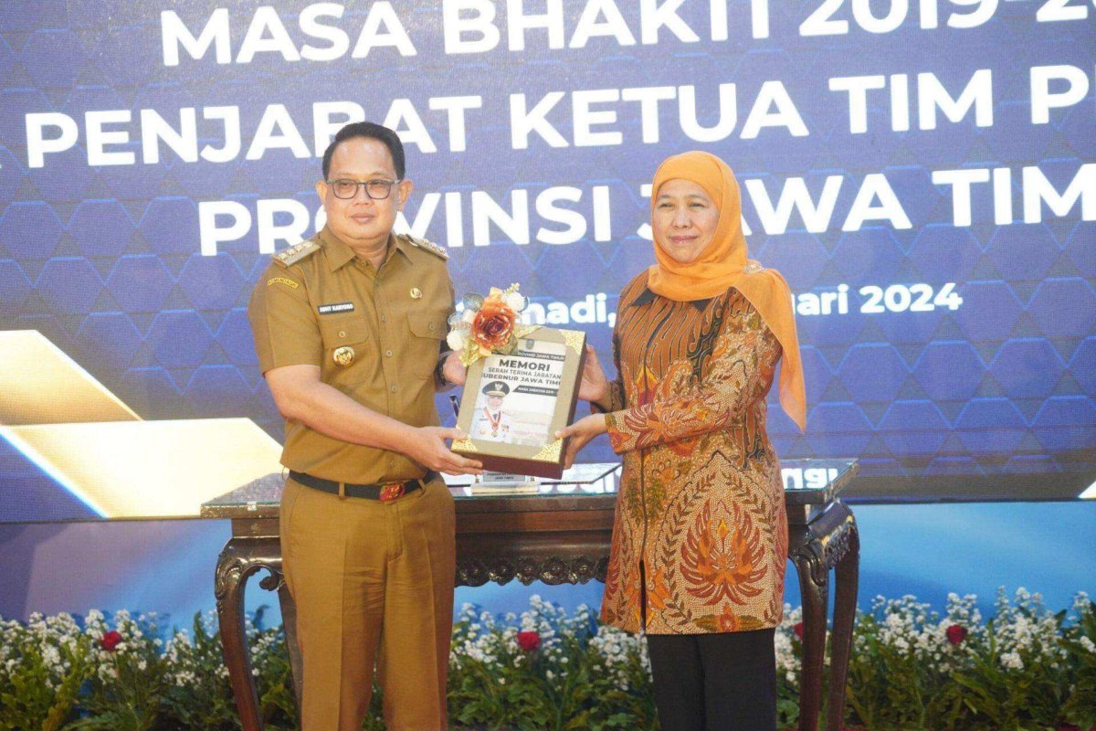 Sertijab Gubernur Jatim Khofifah, Pj. Wali Kota Batu Dr. Aries Yakin Jatim Semakin Maju Dipimpin Pj. Adhy Karyono