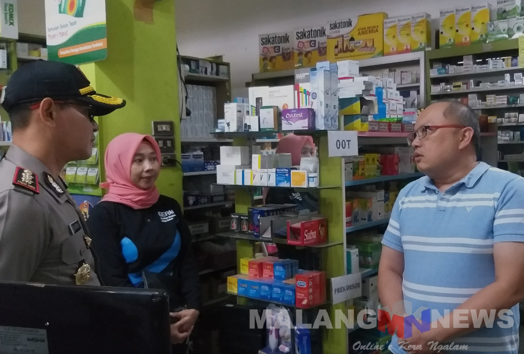 Antisipasi Penimbunan Masker, Kapolres Batu Sidak ke Apotek