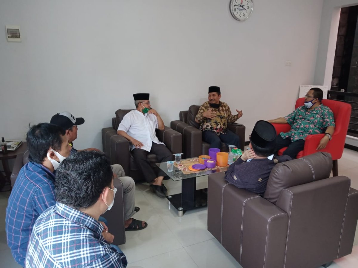 Silaturahim, dr. Umar Sebut Ibarat Main Sepakbola Semua Lini Harus Diperkuat
