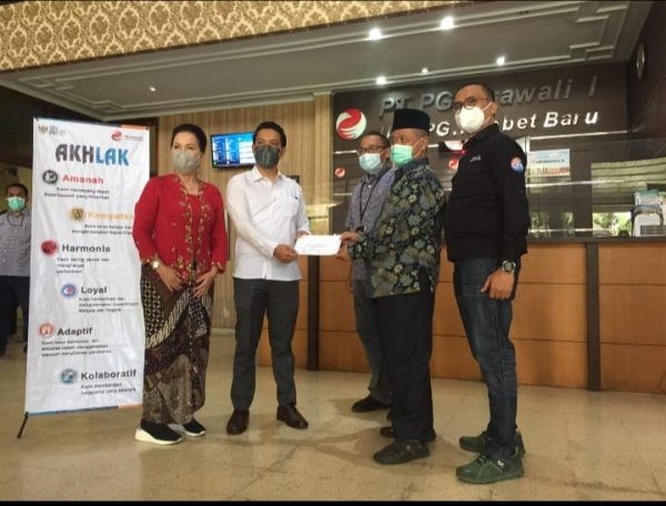 Penuhi Janji, Gabungan Asosiasi Pengusaha Malang Raya Beli 3,4 Ton Gula Lokal