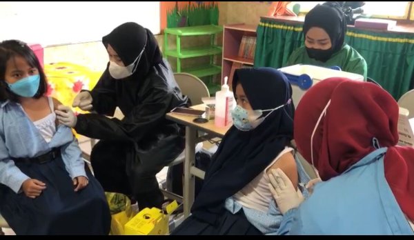 Capai Target 100 Persen, Polres Batu Siapkan 322 Dosis Vaksin