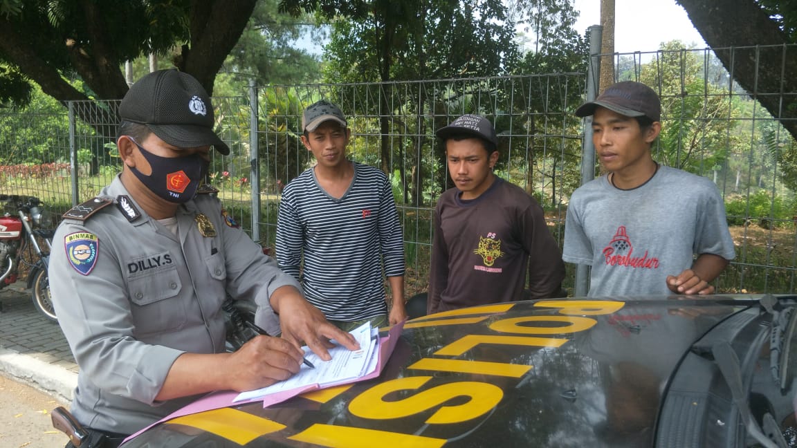Akhir Pekan, Polsek Ngantang Gelar Operasi Yustisi di Tempat Wisata