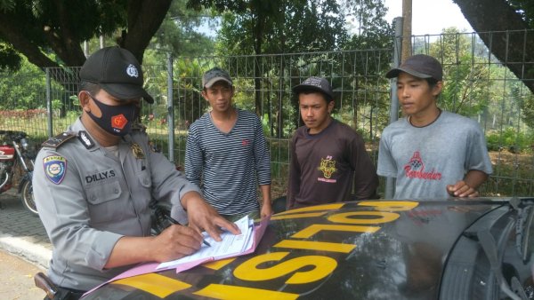 Akhir Pekan, Polsek Ngantang Gelar Operasi Yustisi di Tempat Wisata