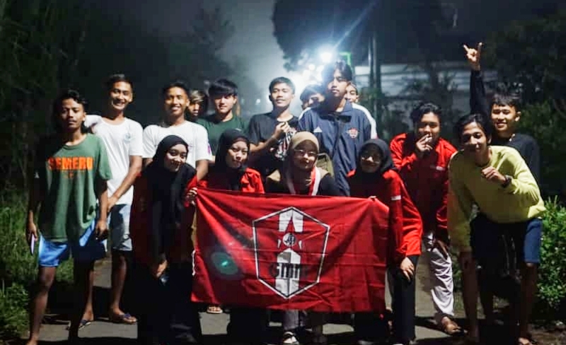 GMNI dan Pemuda Desa Putat Lor Gelar Sahur On The Road
