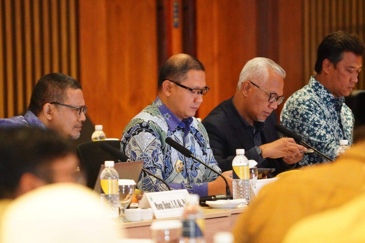Forum Strategis, Pj. Wali Kota Batu Aries: Pemantapan Rencana 2024 untuk Kemajuan Bersama