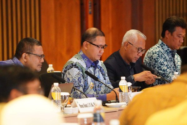 Forum Strategis, Pj. Wali Kota Batu Aries: Pemantapan Rencana 2024 untuk Kemajuan Bersama