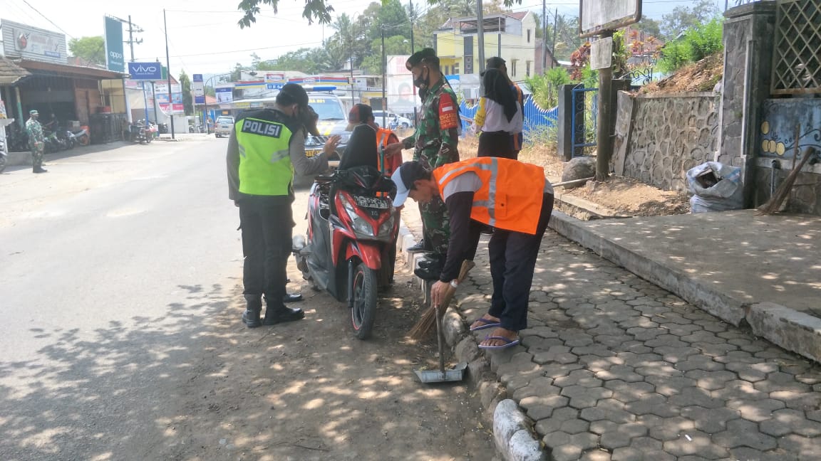 Polsek Ngantang, Laksanakan Operasi Yustisi Protokol Covid-19