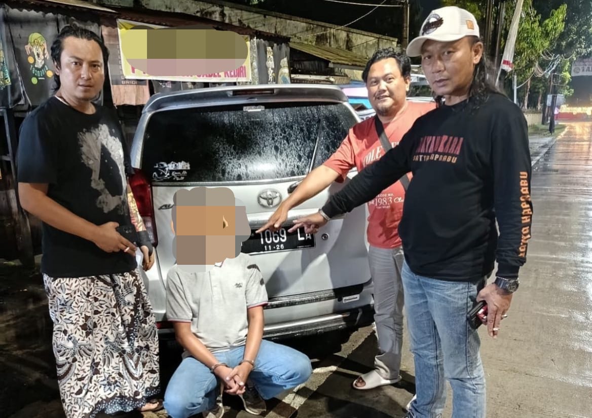 Pelaku Pencurian Mobil Toyota Avanza, Berhasil Diringkus Tim Resmob Singo Mbatu Sat Reskrim Polresta Batu