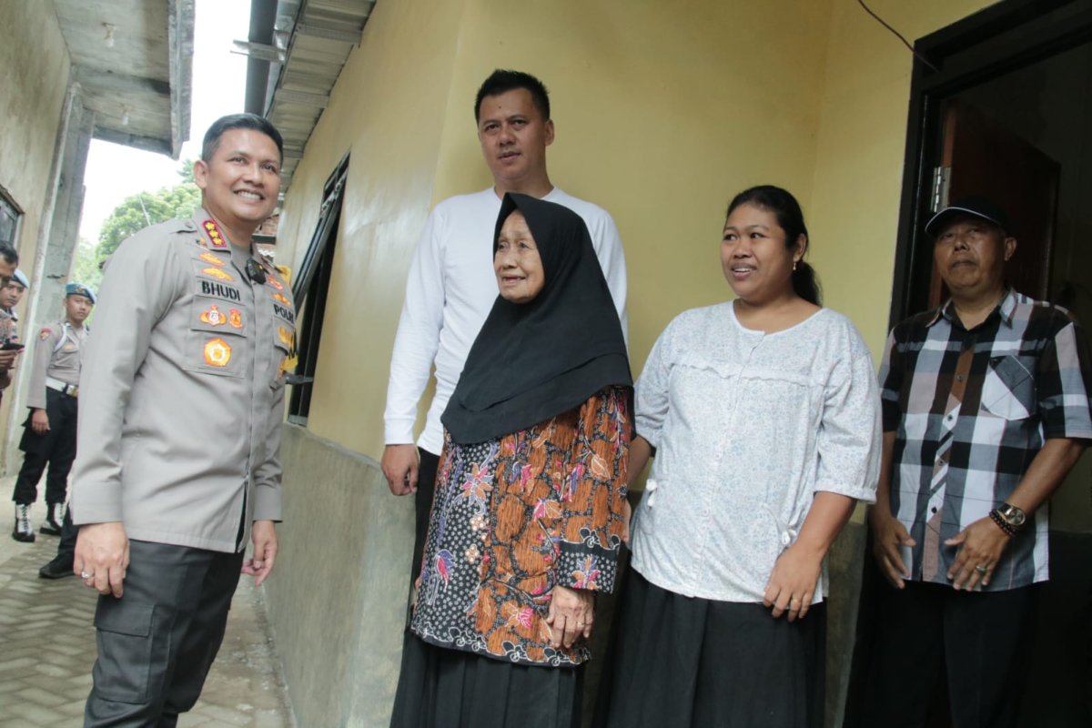 Jelang HUT Bhayangkara, Polresta Malang Kota Rampungkan Proses Bedah Rumah dan Tempat Ibadah