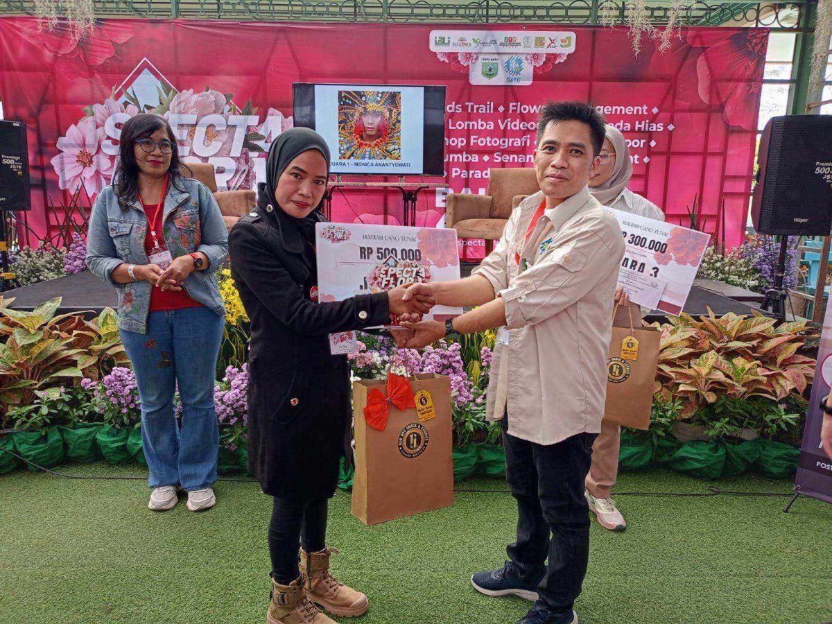 Jurnalis Kota Batu, Risma Bersyukur, Berhasil Raih Juara 2, Lomba Fotografi Smartphone