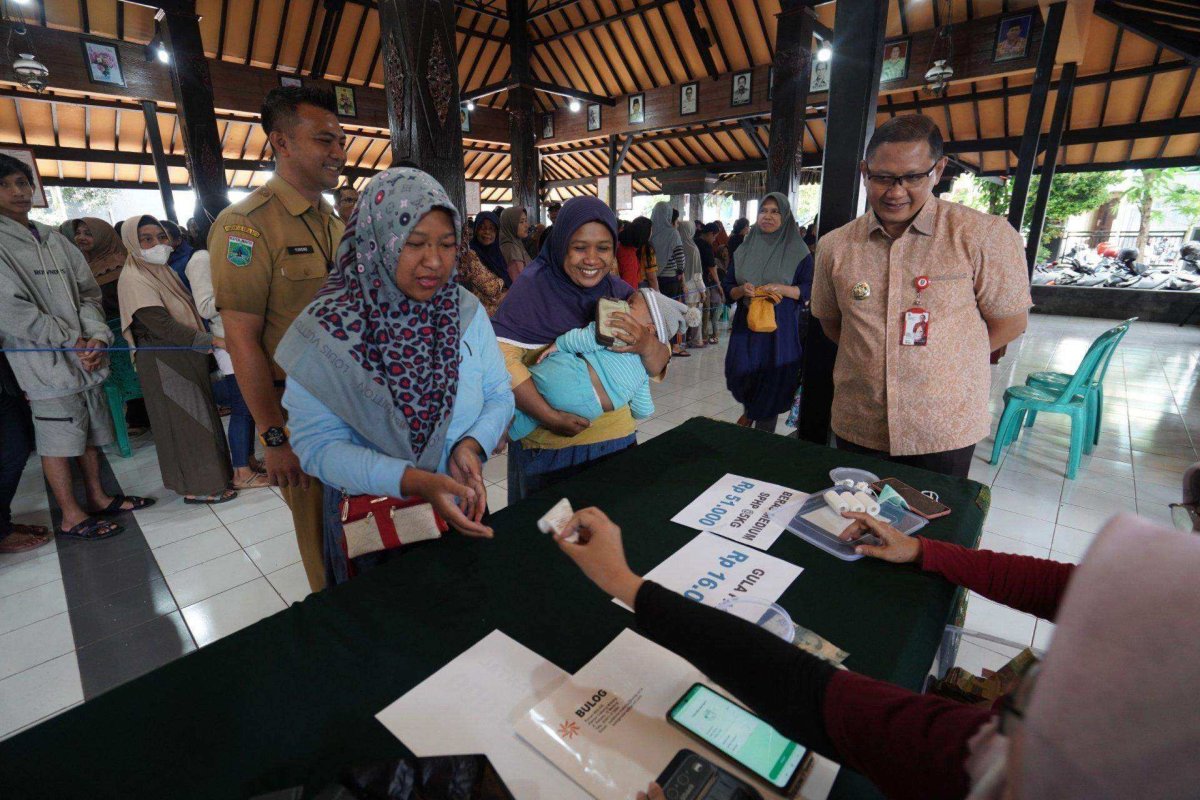 Pemkot Batu Sediakan 800 Paket Sembako, Pj. Wali Kota Dr. Aries: Bantu Masyarakat Kebutuhan Pokok Jelang Ramadhan