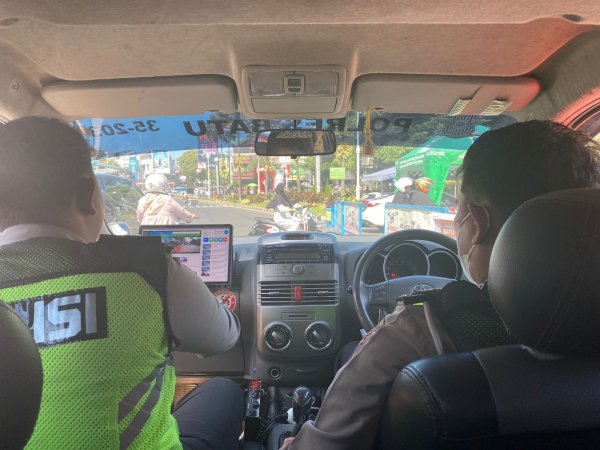 Polres Batu Laksanakan Patroli INCAR, Wujudkan Kamseltibcar Lantas