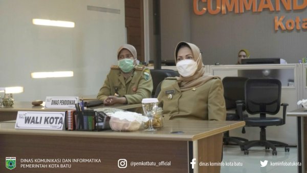 Wali Kota Batu Dewanti Rumpoko, Dukung Program Sekolah Penggerak