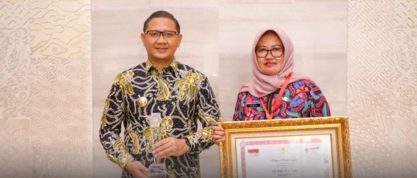 KIPP 2023 Pemkot Batu Berhasil Raih Penghargaan Inovasi ADIARTA, Pj. Wali Kota Batu Aries: Motivasi OPD untuk Memberikan Pelayanan yang Terbaik Kepada Masyarakat