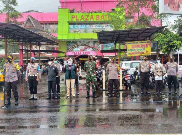 Pastikan Keamanan Nataru, Kapolres Batu Cek ke Sejumlah Gereja