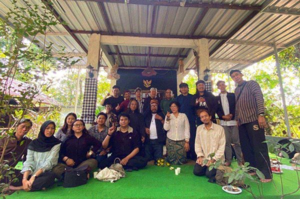 Wilujeng Suro, Momentum Introspeksi dan Pelestarian Budaya di Padepokan Hukum Lesanpura